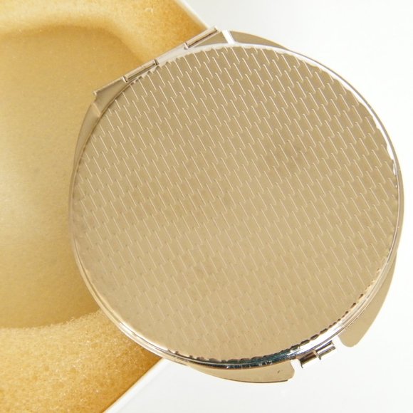 Vintage Compact Mirror in Original Box - Picture 3 of 7
